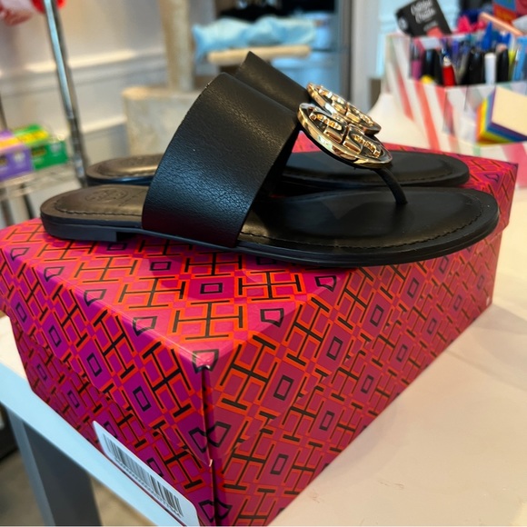 Tory Burch - Picture 4 of 4